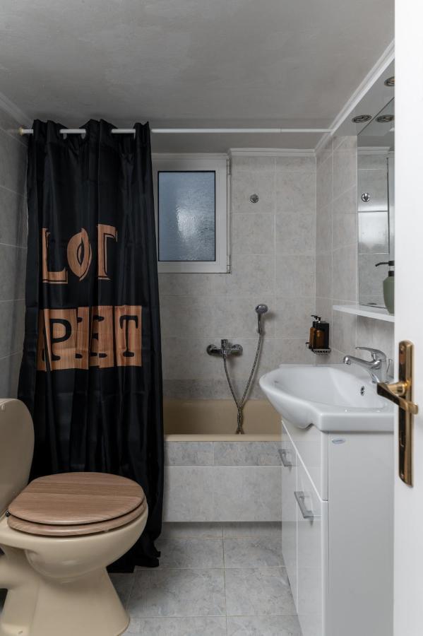 Blue Chill Paradise Seaview Suite W/ Kingbed Piräus Exterior foto